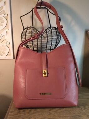 Rose Pink Leather Shoulder Bag with Gold Hardware